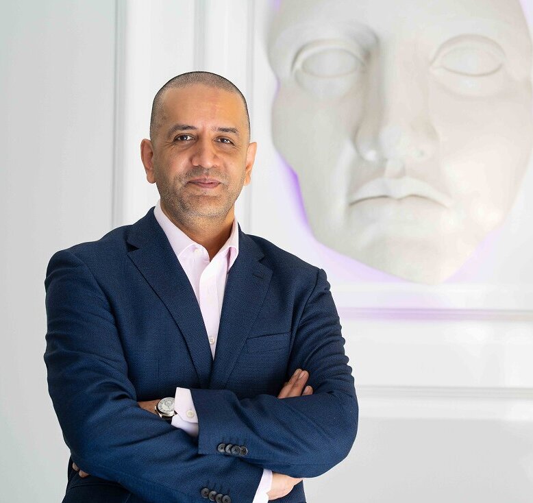 cosmetic surgeon in dubai